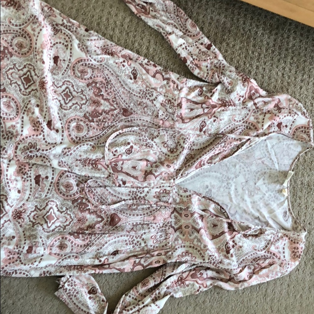 Paisley, pink dress